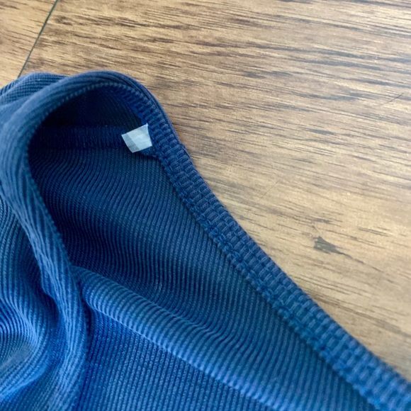 Sadie & Sage navy romper - Picture 7 of 11